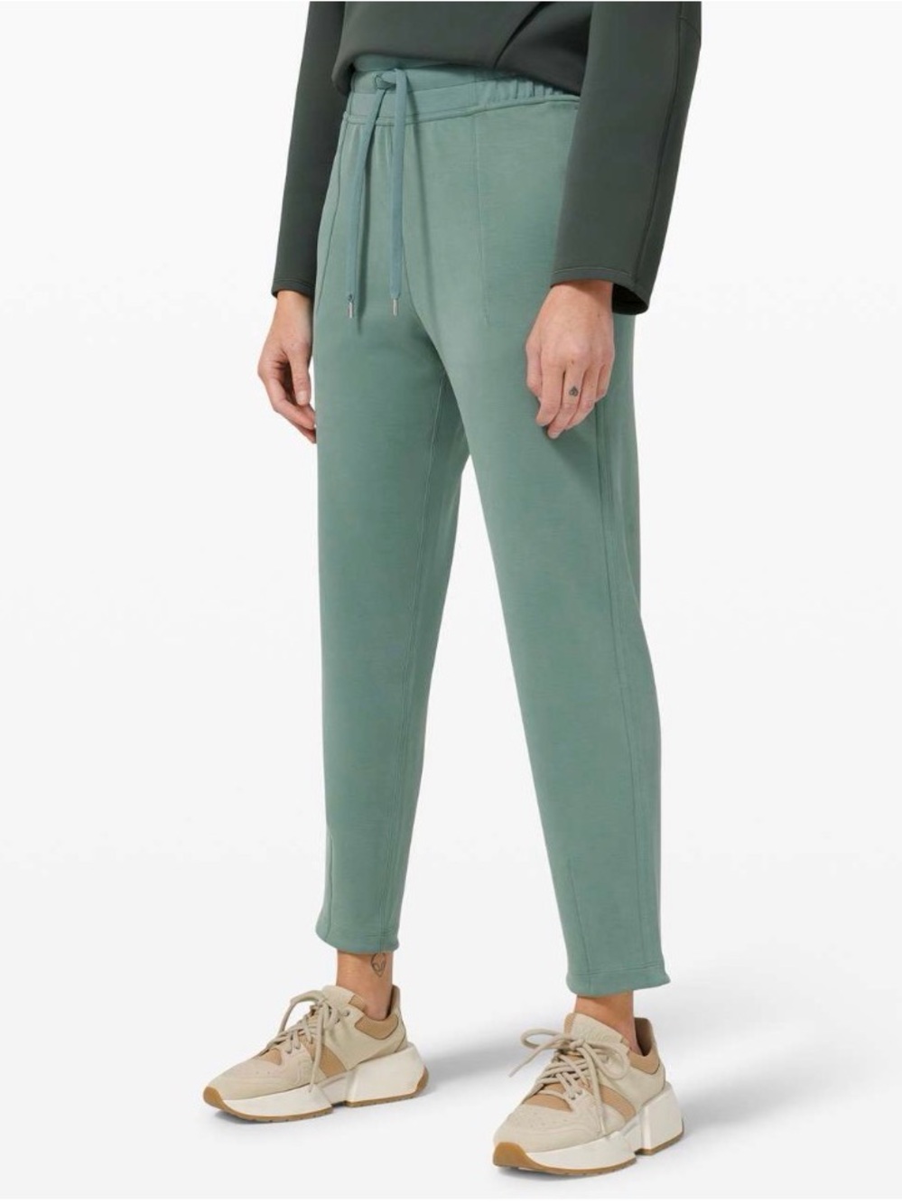 Lululemon Soft Ambitions High Rise Jogger
Tidewater Teal